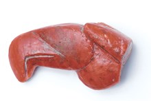 Akbaba Figürini, kırmızı kireçtaşı, MÖ. 8800-8000